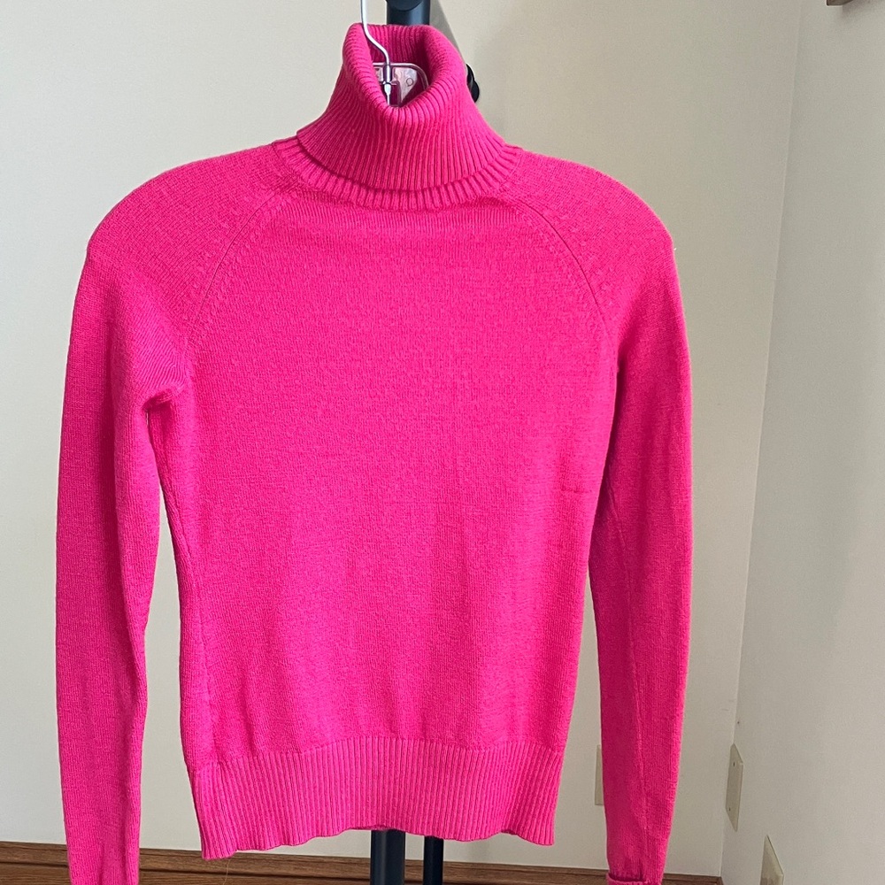 Banana Republic Pink Merino Wool Soft Blend Turtleneck Sweater